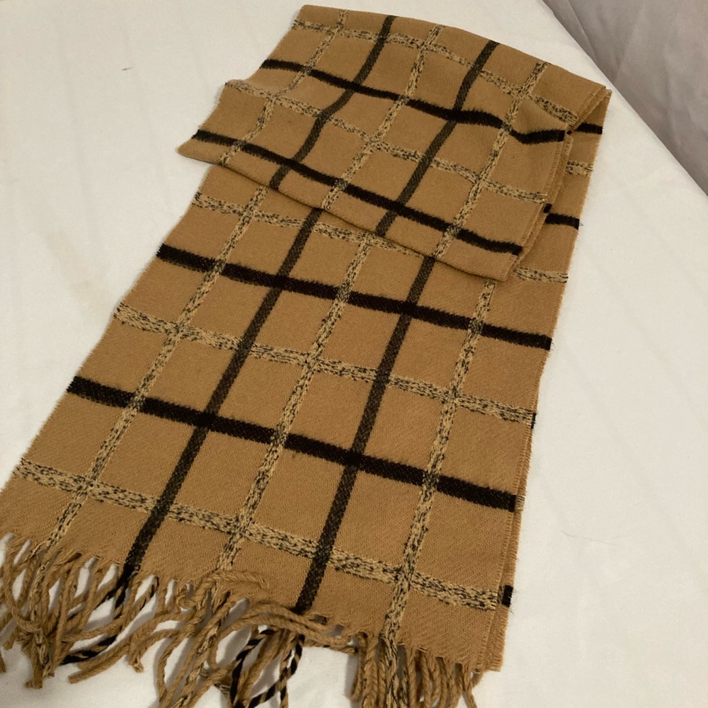 Scarf/ wrap 100% virgin wool beautiful!